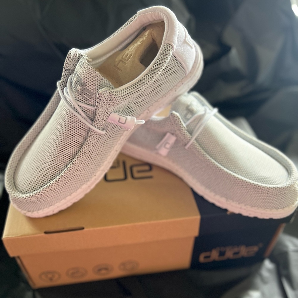 BRAND NEW Hey Dude Mens- Wally Sox- in the shade “Stone White”